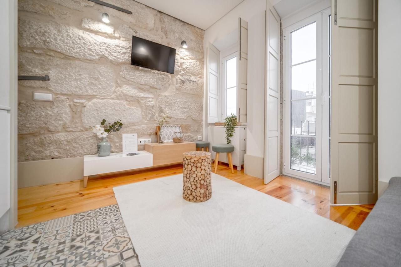 Nomad'S Bonjardim City Flats Porto Exterior photo